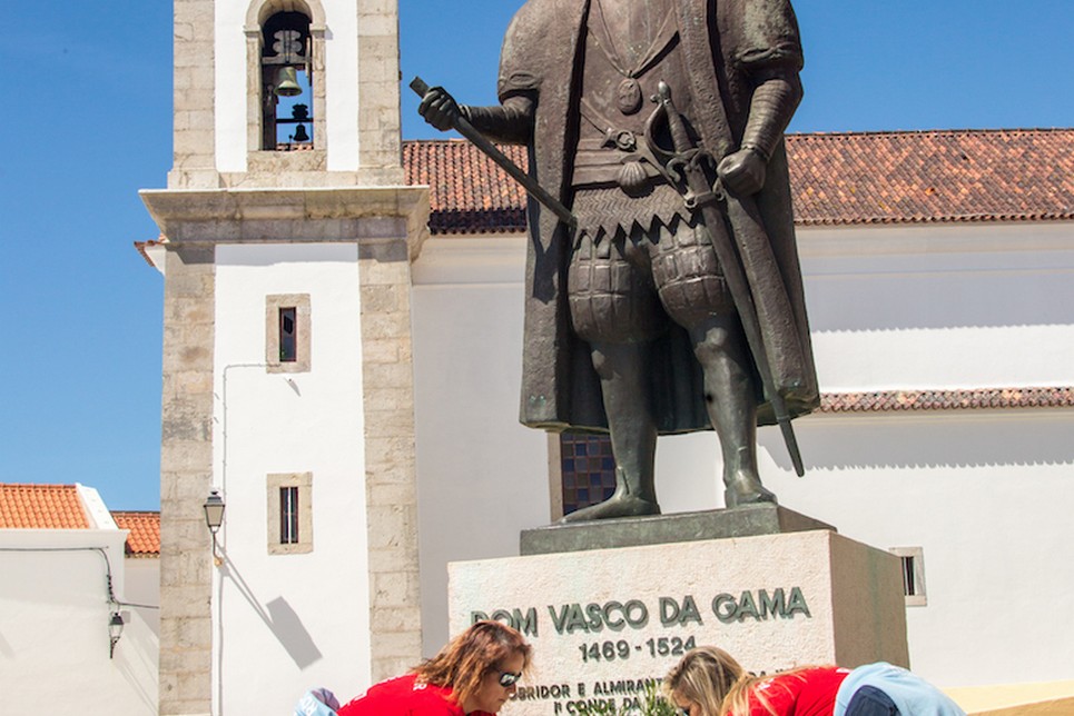 Vasco da Gama homage.