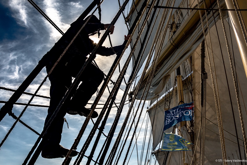 Climbing rigging Sail boston