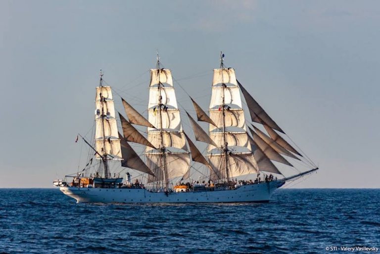 christian radich tall ship
