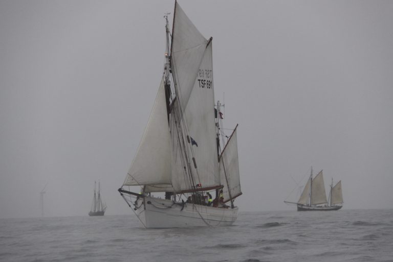 tall ship mutin