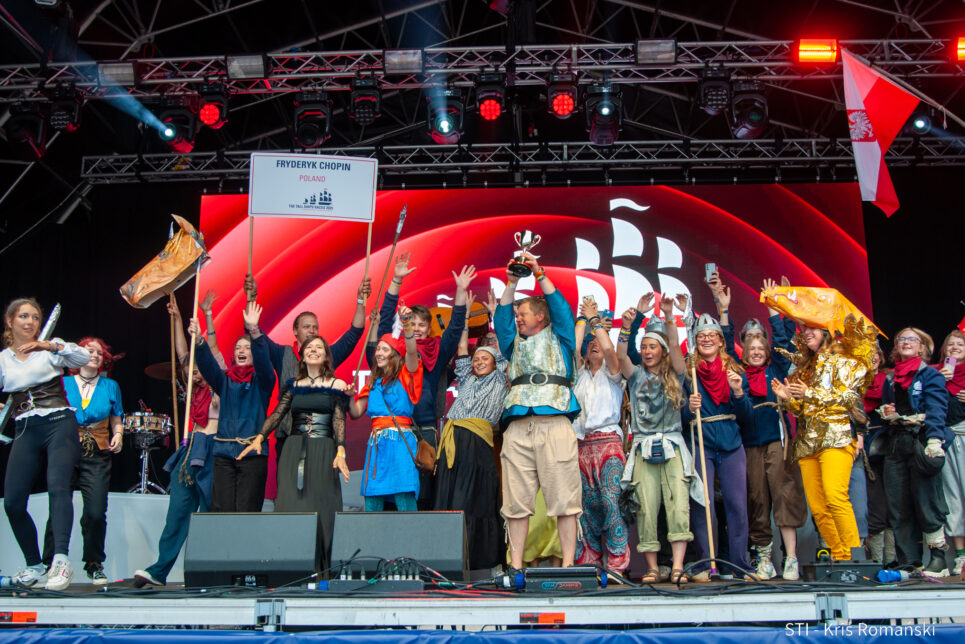 aberdeen prize giving kris romanski-02