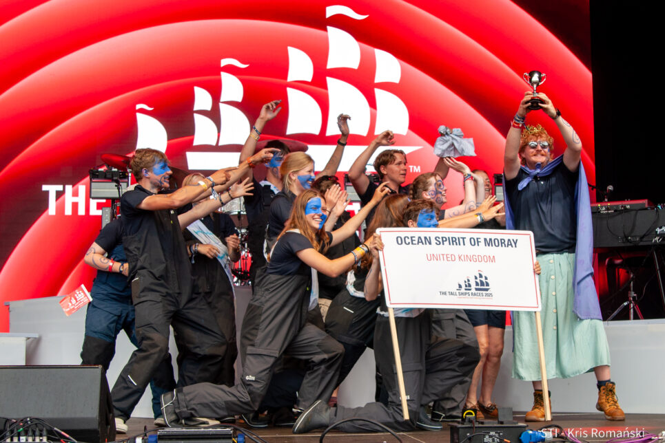 aberdeen prize giving kris romanski-05