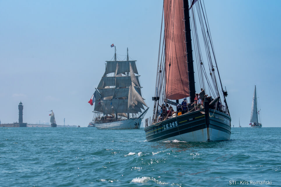 dunkirk parade of sail kris romanski-34