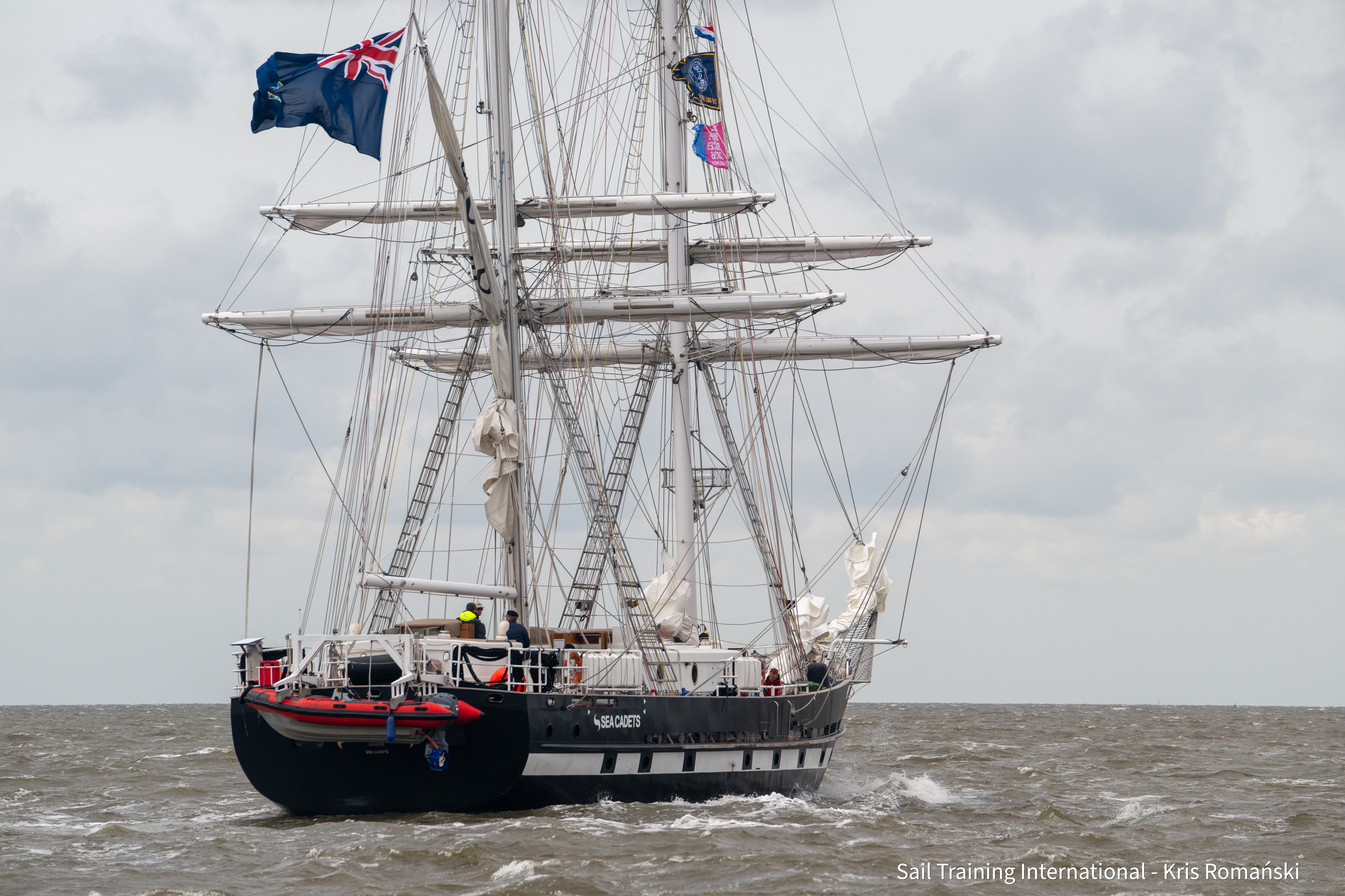 T26_02_060726_SailOut-058-Royalist
